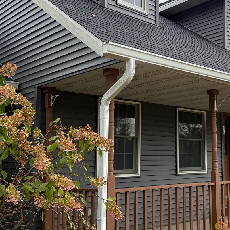 Seamless Gutter Installation: 1